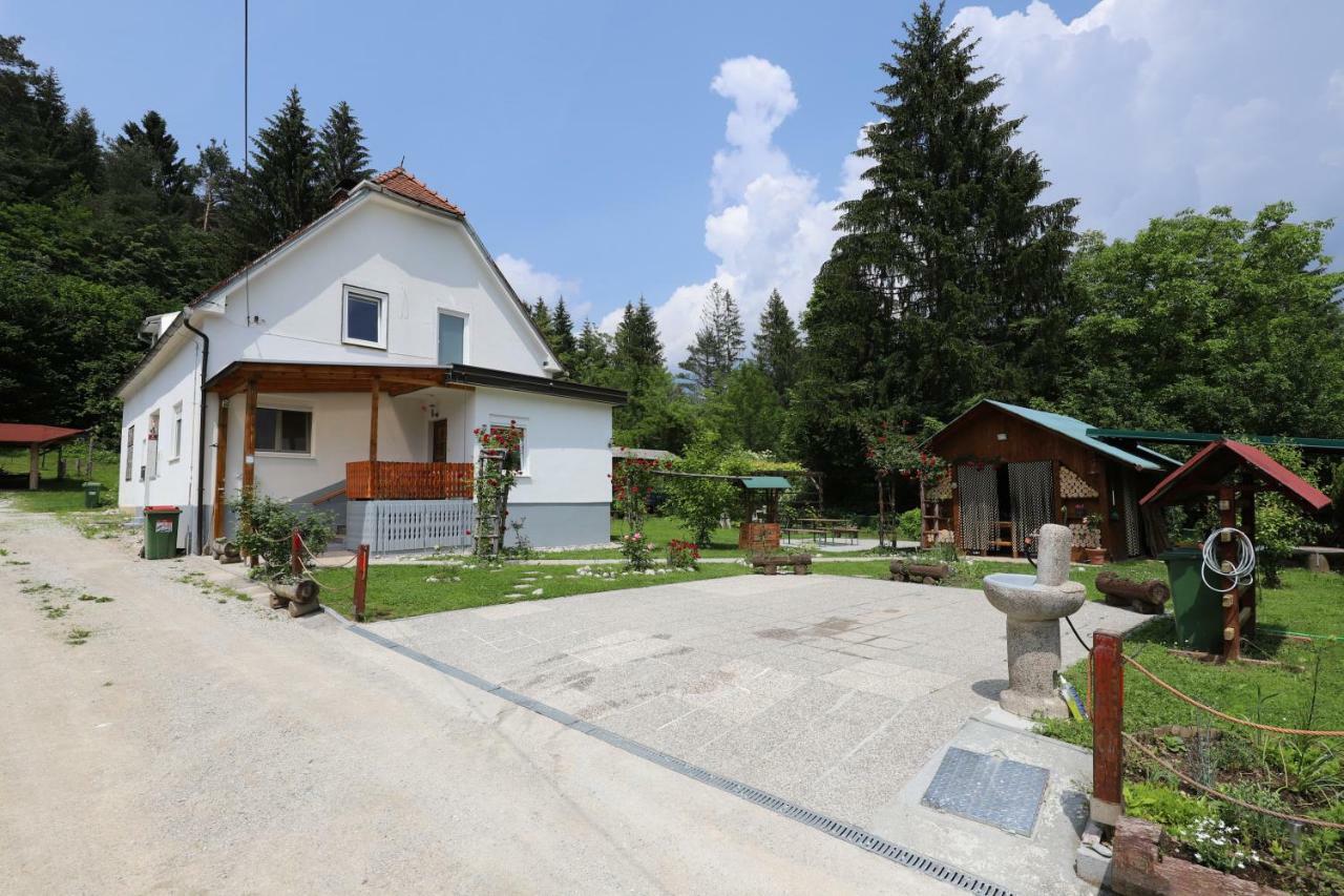 Adventure Cottage With Pool And Big Garden Bled Exteriér fotografie